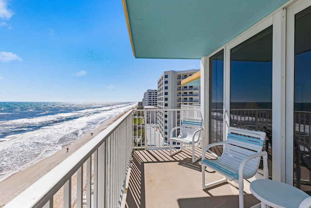 Smyrna Beach Club 818b