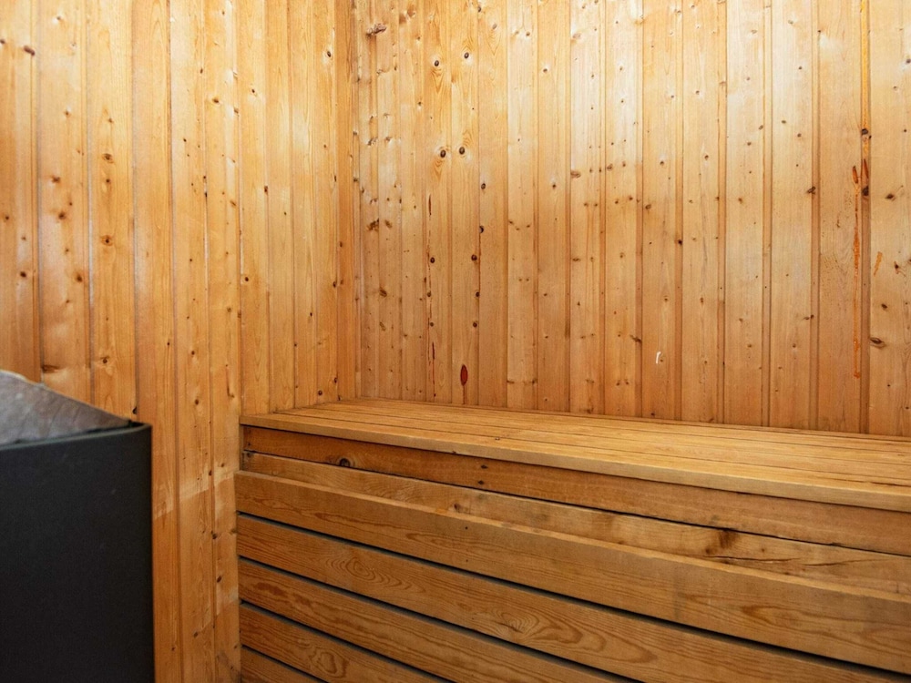8 Person Holiday Home in Oksbol