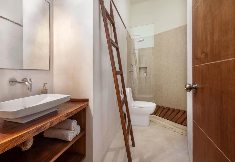 Villa 5br Beachfront TULUM -Sian Kaan