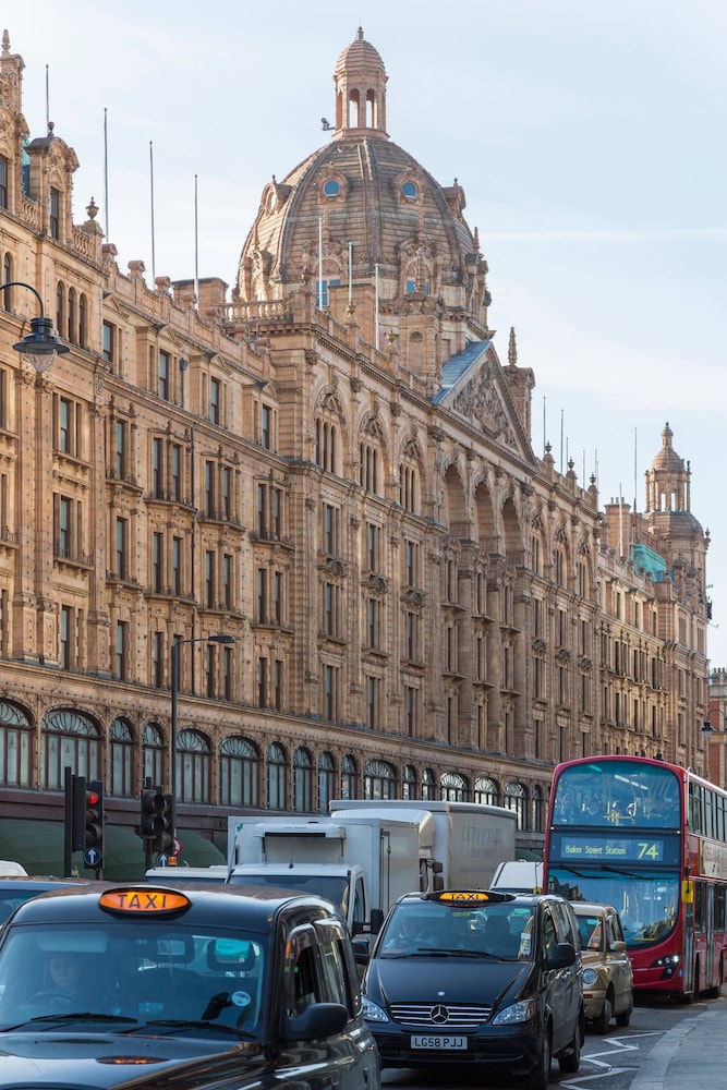 Hans Place II by Onefinestay