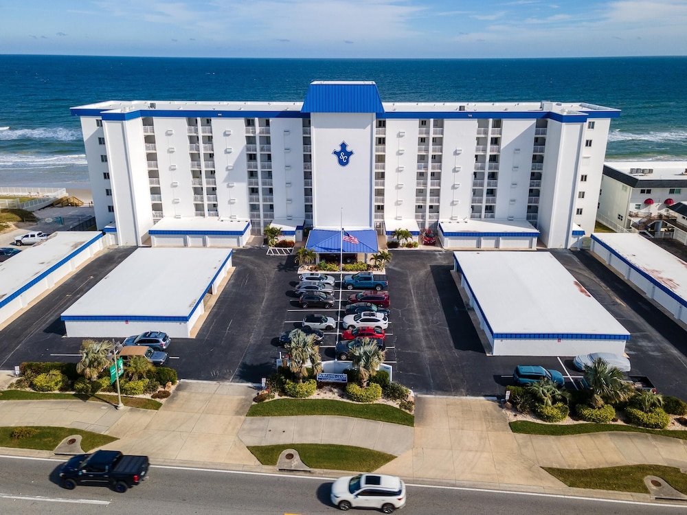 Surfside Club 503