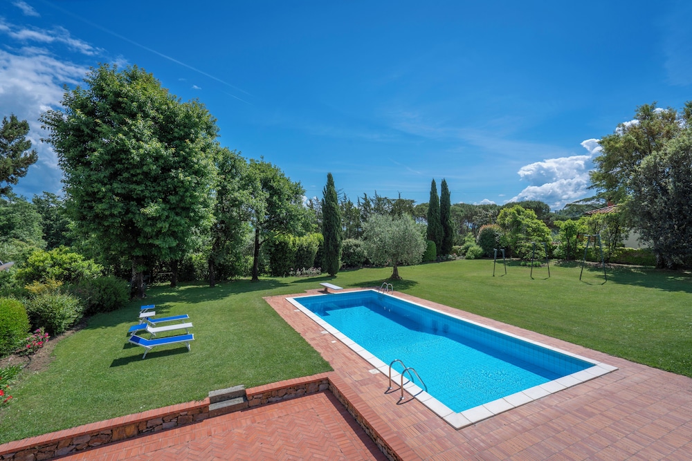 Il Villino Del Collezionista With Pool In Pistoia