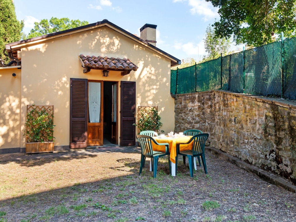 Countryside Home in Arezzo With Pool photo 4