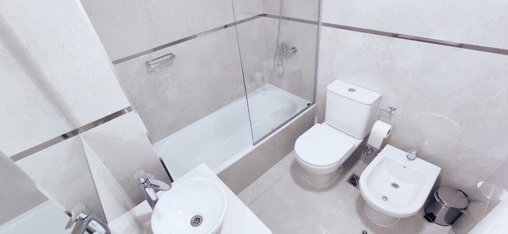 Ayres Suites Moreno