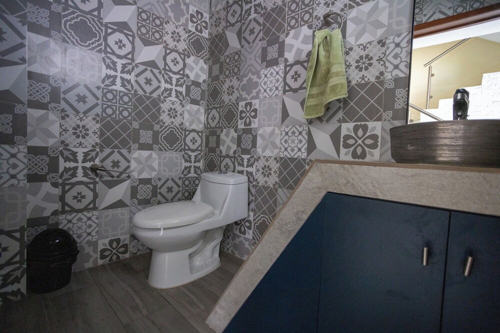 New Family-Friendly Poolside Escape