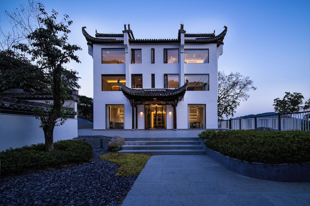 Leisure Haven - Tachuan Hotel