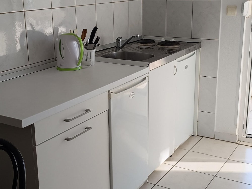 Comfy Holiday Home in Okrug Gornji near Trogir Center