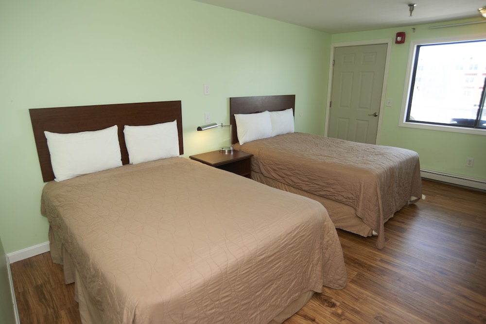 Marguerite Motel