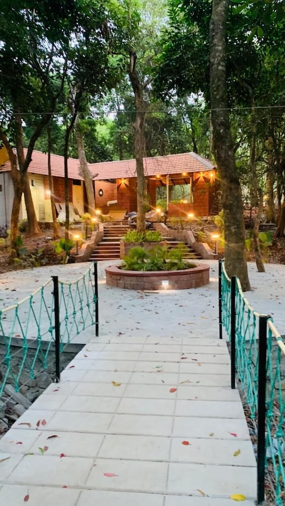 Aavarana Resort