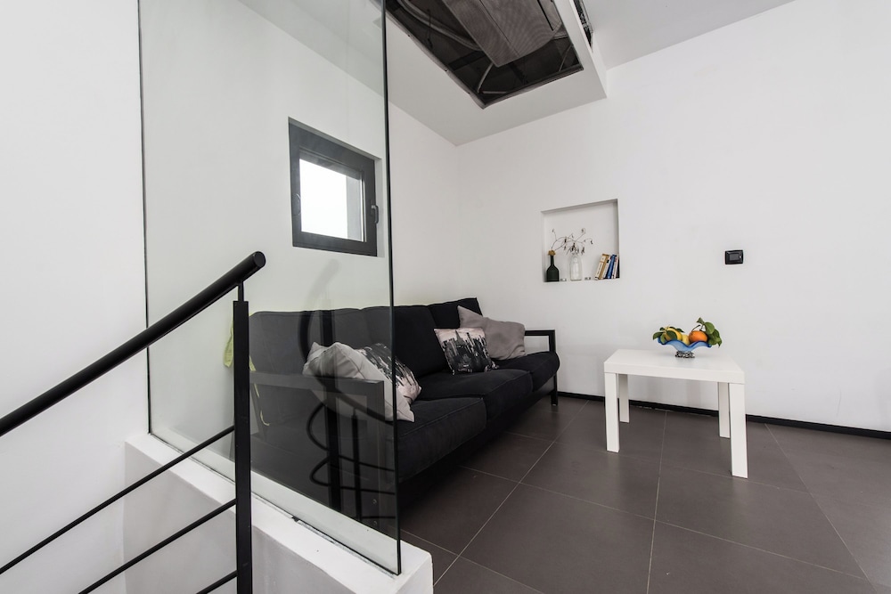 Villa Sun House