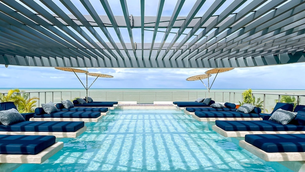 Setai Aquamaris Vista Mar - By Almare