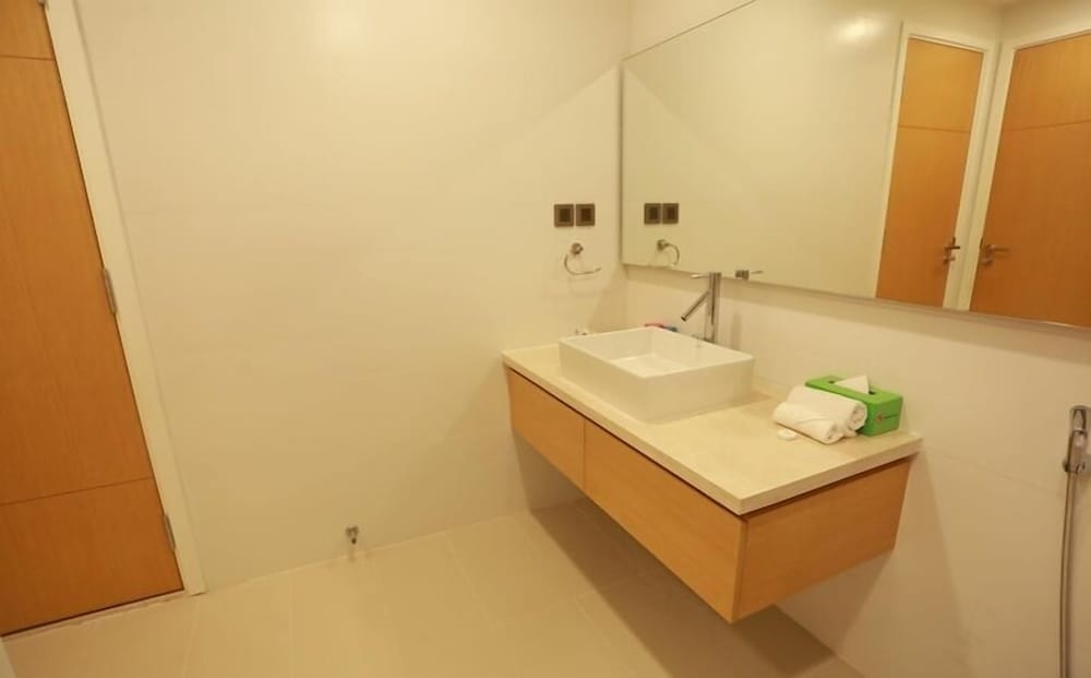 Ocean Villas Beach Resort