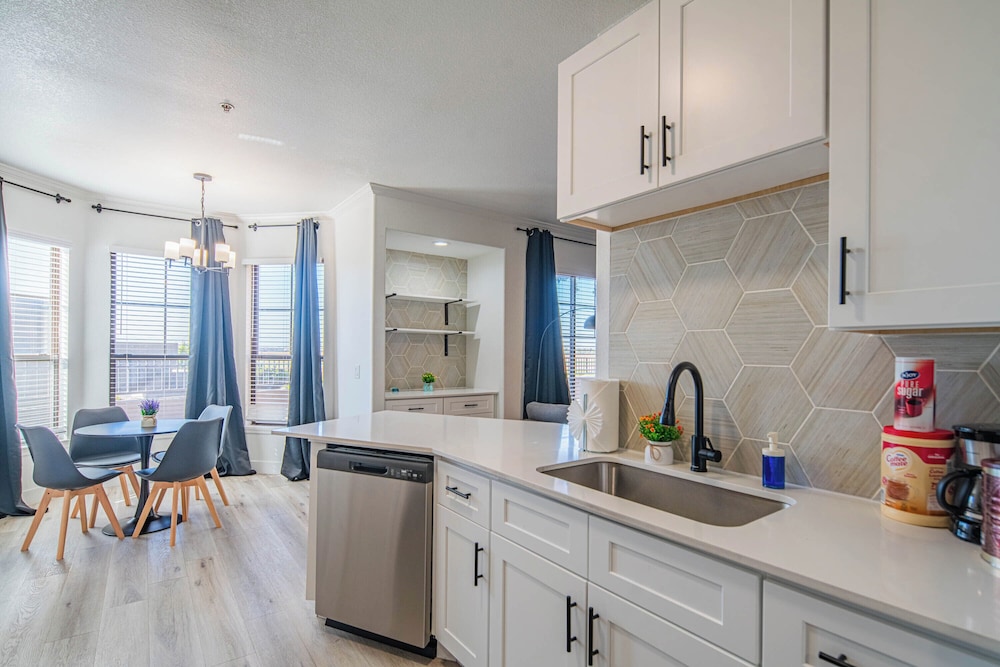 ROVE LIVING/KB - Zone