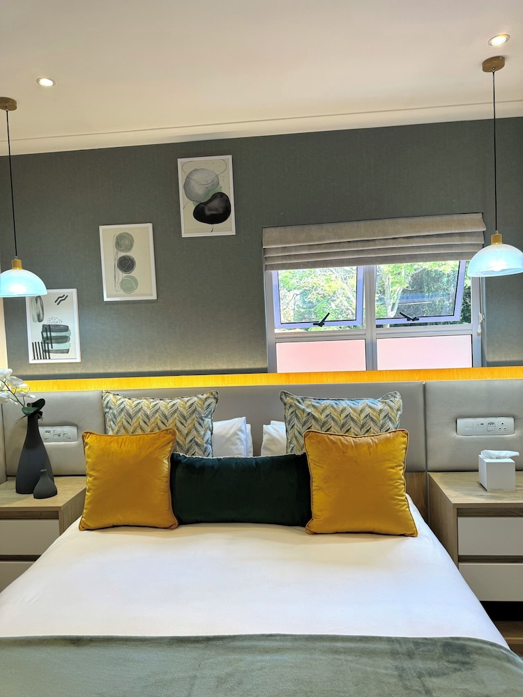 1945 On Kloof Guesthouse