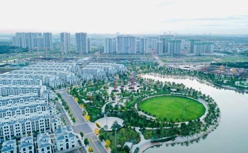 COZY- Vinhomes Grand Park Apartments