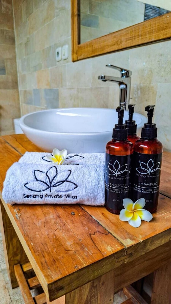 Gili Luxury Villa
