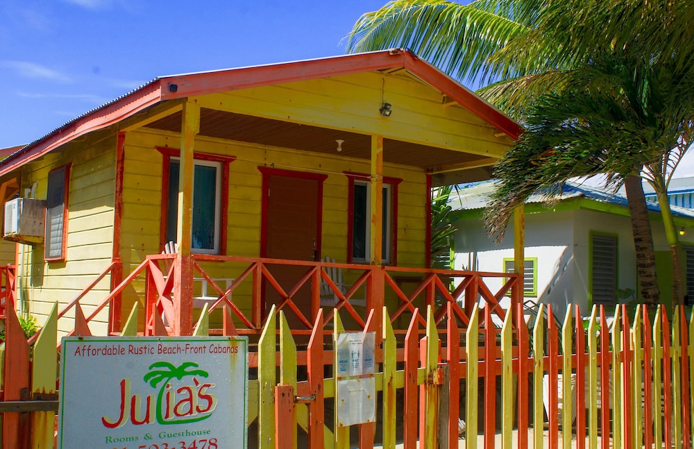 Julia´s Cabanas