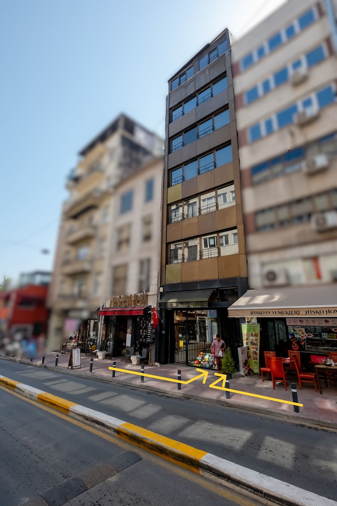 Pesa Suites