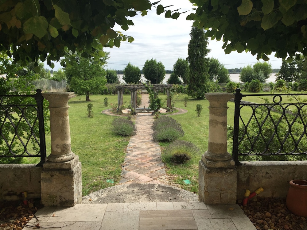 Villa Bacchus
