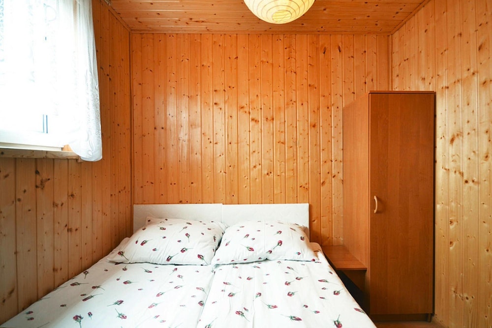 Holiday Homes Close to the Seaside Beach view 2