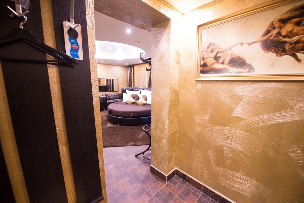 Hotel Bomond
