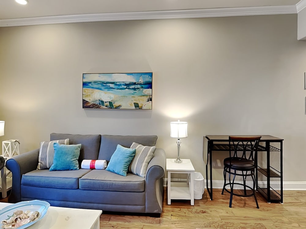 Alerio by Southern Vacation Rentals