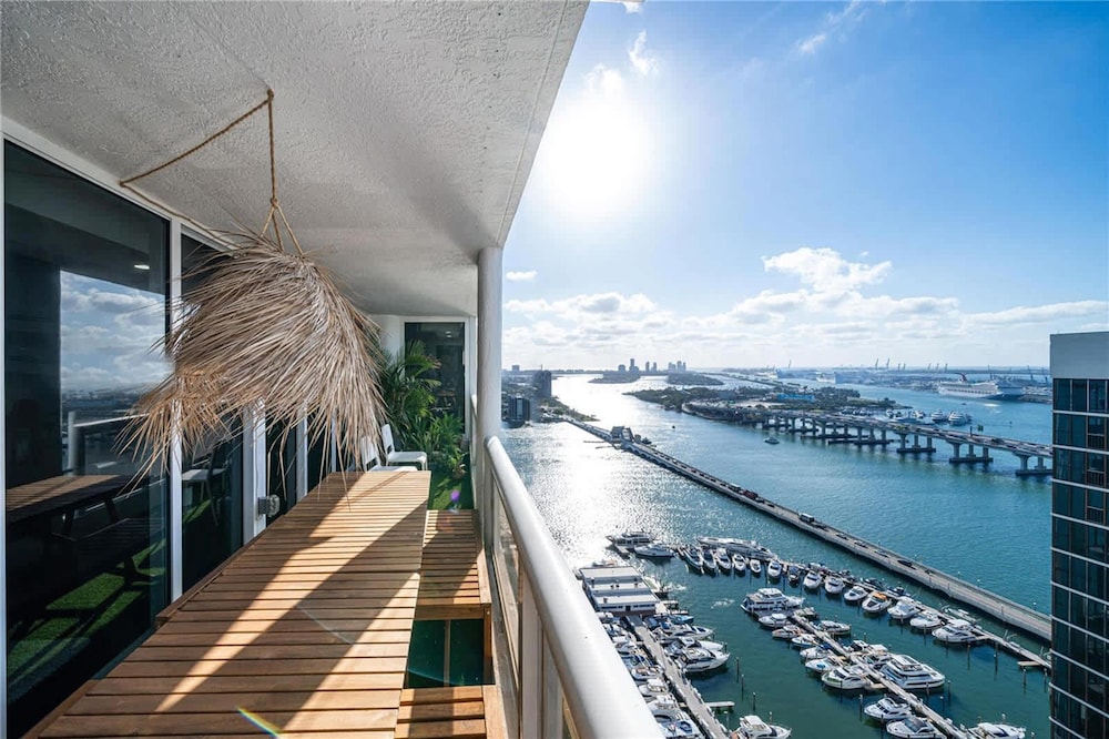 Harbor Delight Penthouse