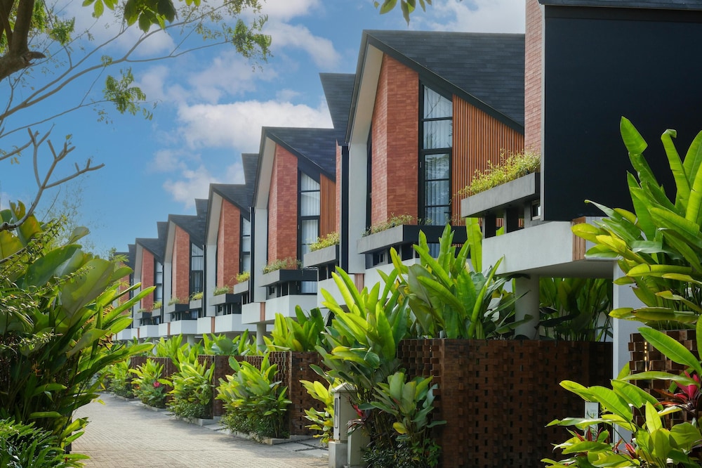 Damara Village Ubud by Alaya Private Estate view 3