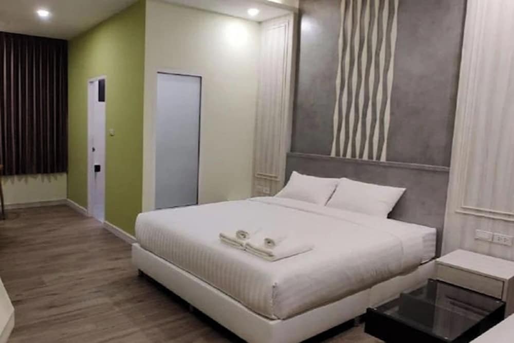 2M Place Apartment