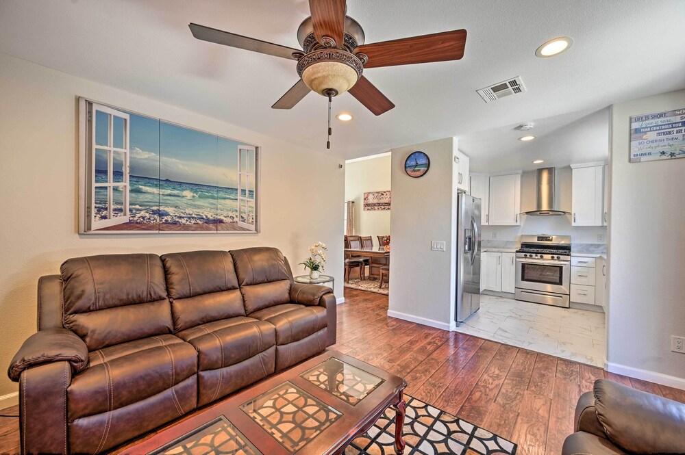 San Diego Sanctuary w/ Hot Tub & Large Patio!