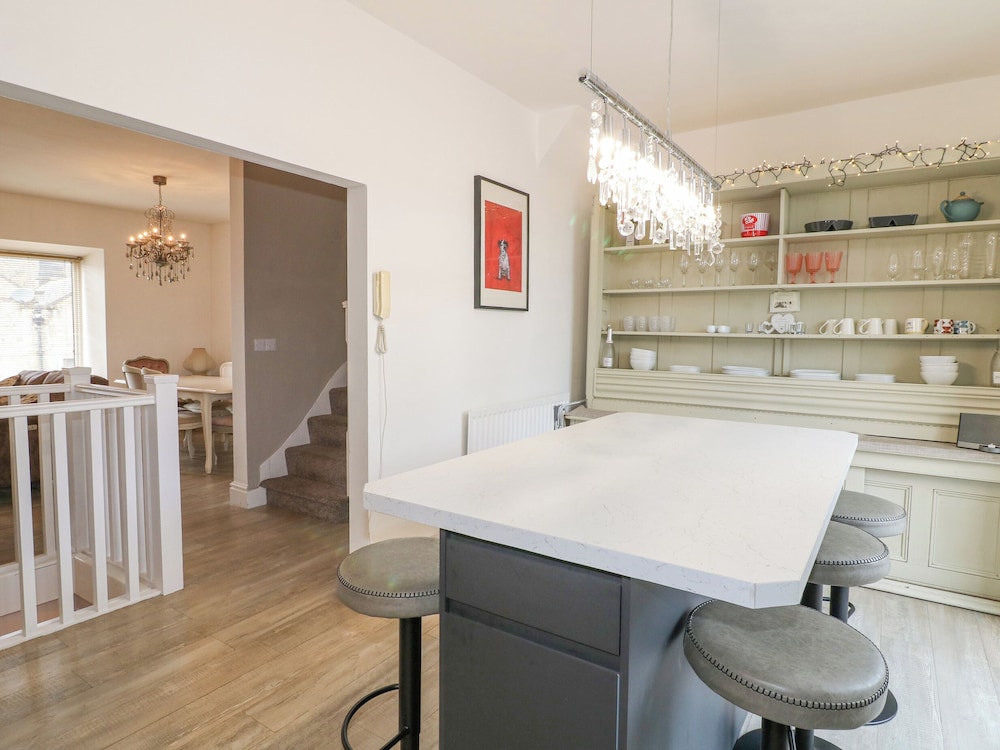 Matlock Maisonette