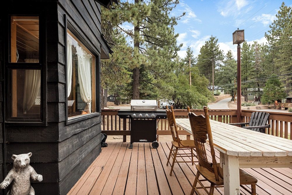 Pineland Getaway Serene Escape