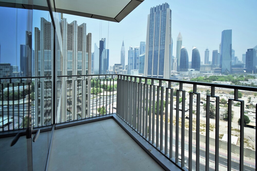 Lavish 2BR in Downtown Views Close to Dubai Mall Burj Khalifa