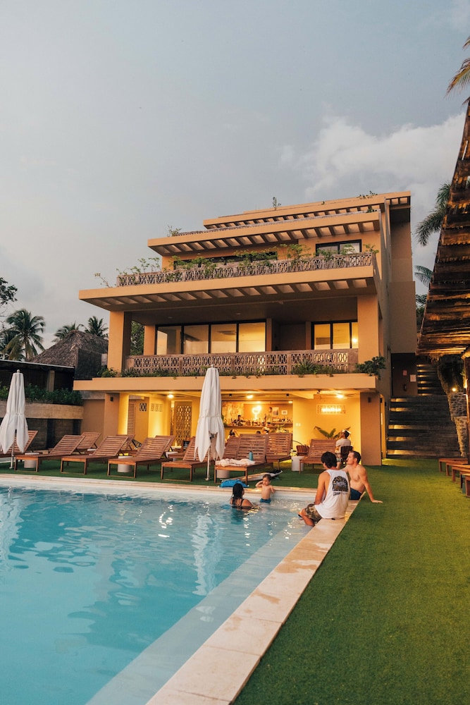 Wave House