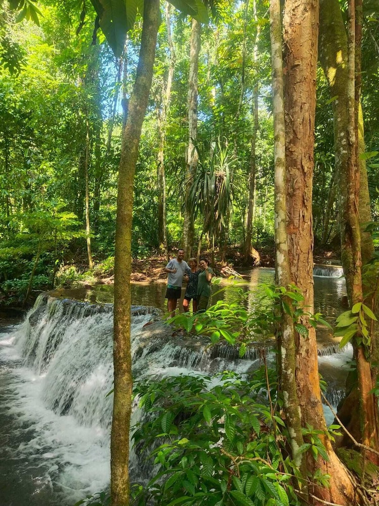 Lainkalogos Glamping