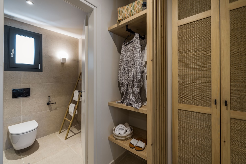 Topos Suites view 5