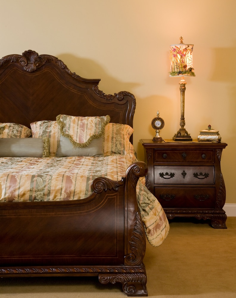 Goldmoor Inn