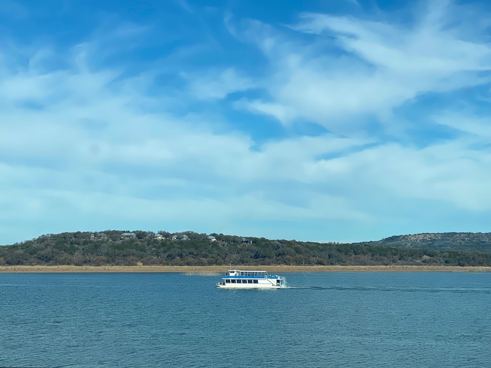 Hi-Line Lake Resort