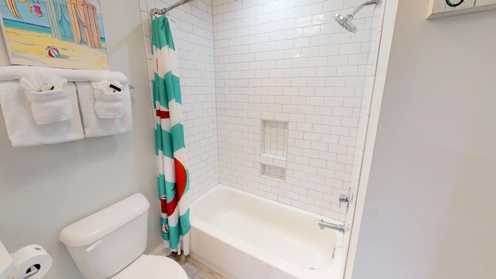 Bay View Villas 2 by Tybee Vacation Rentals