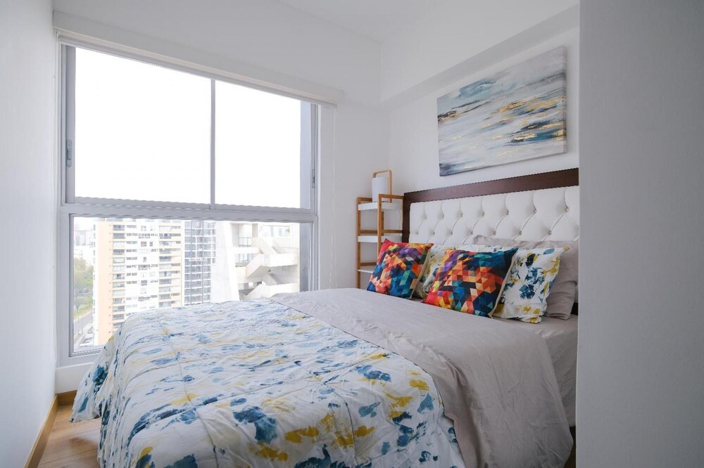 Spectacular 3BR 2BA Parking