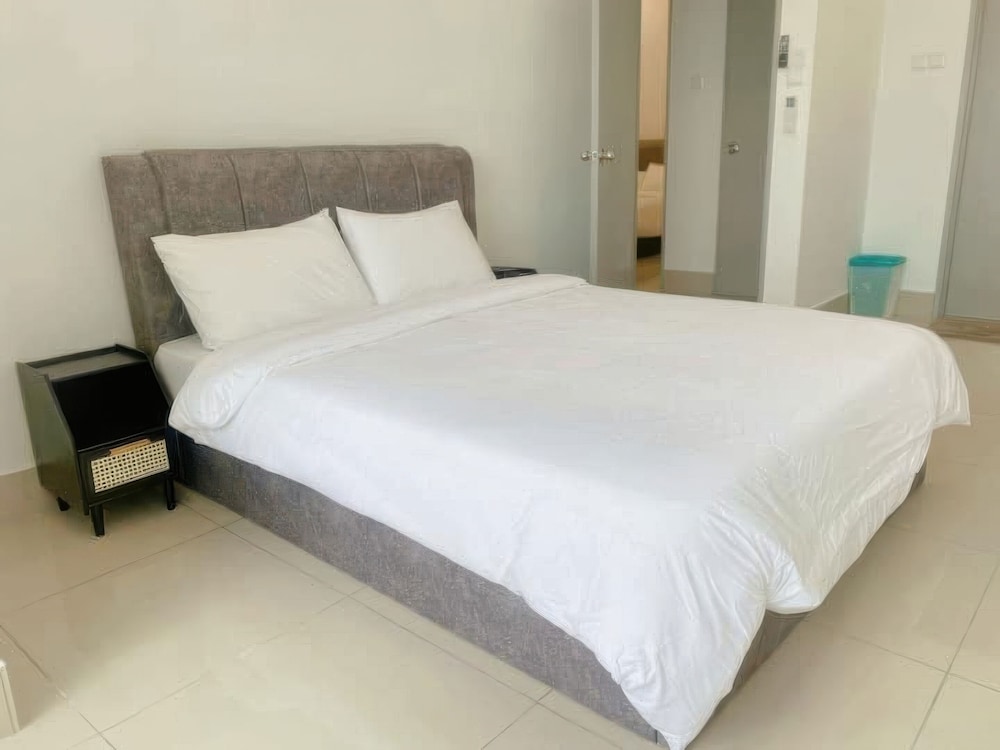 Razak City Residences by Emily in Town