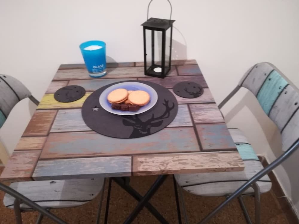 Sunny 1bd Apartment Just 1minute to Acropolis