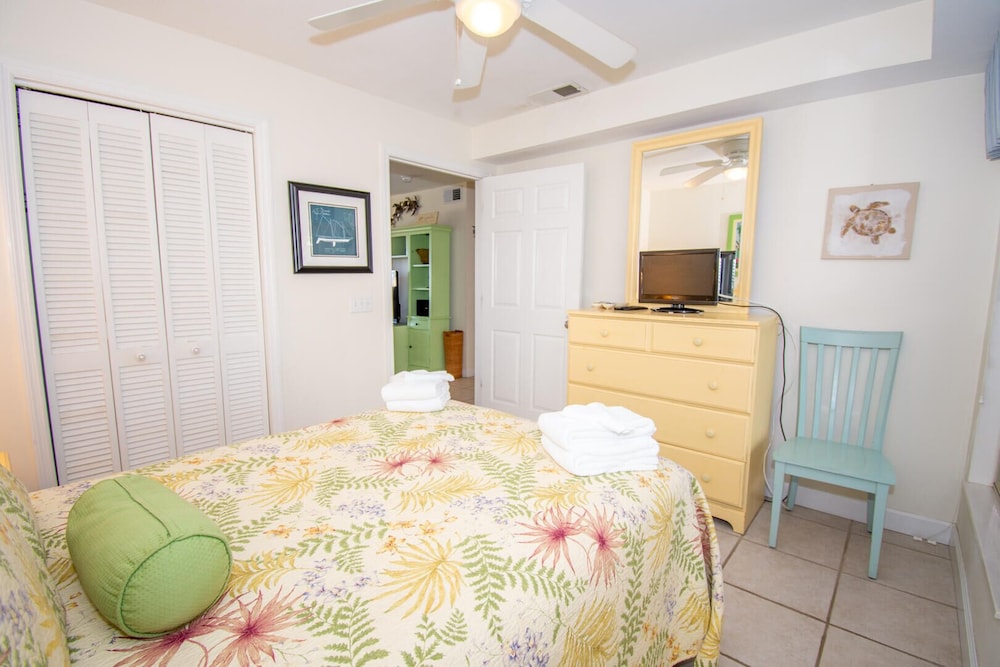137 Capt John Fripp Villa view 2