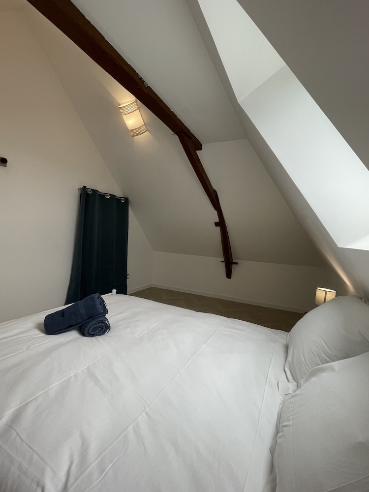 Duplex in Noyen-sur-sarthe Near Le Mans