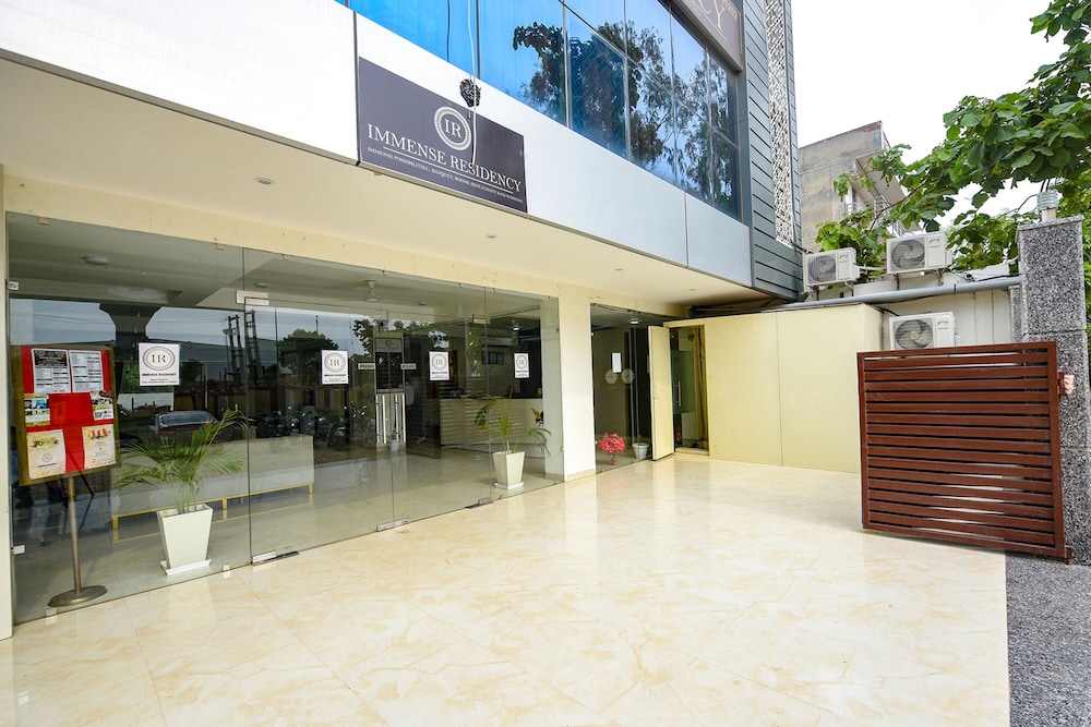 Fabhotel Prime Immense Residency view 2
