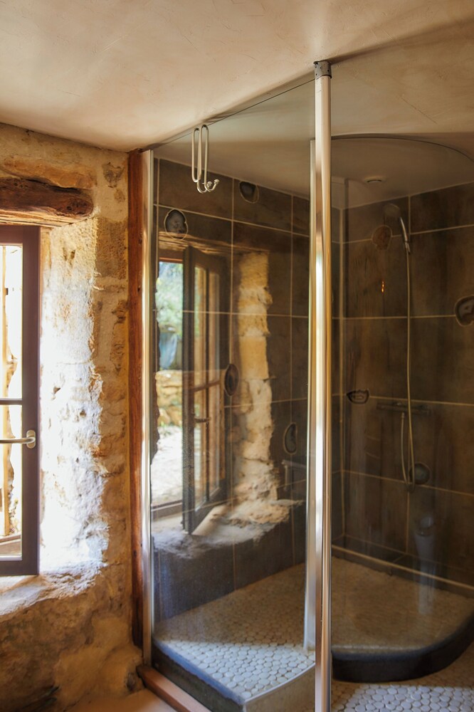 La Suite Troglodyte
