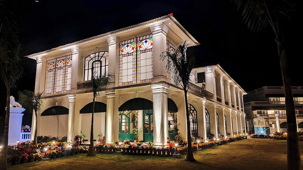 RESORT TITLI