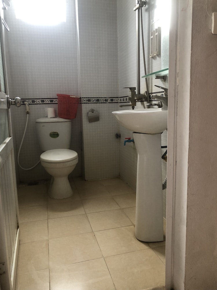 Huy Hoang Airport Hotel
