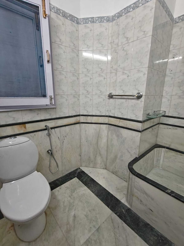 Bluestone Prime by The Cosy Hotels
