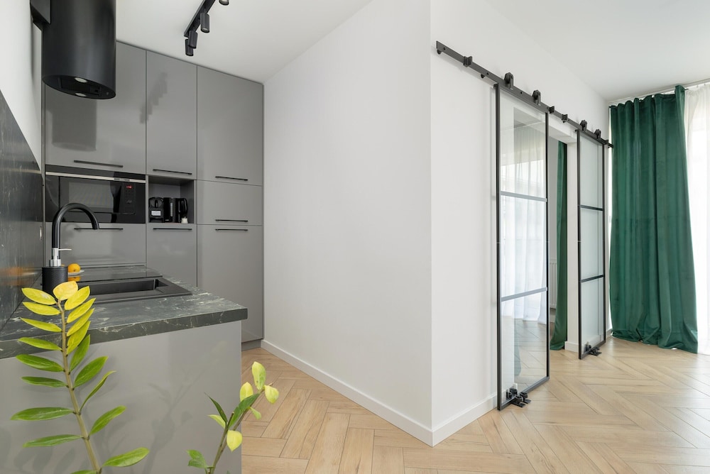 Apartment in Dziwnow With River View & Spa